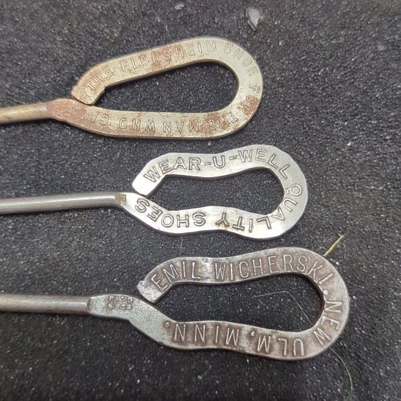 3 Antique Shoe Button Hooks Makers - Picture 6 of 7